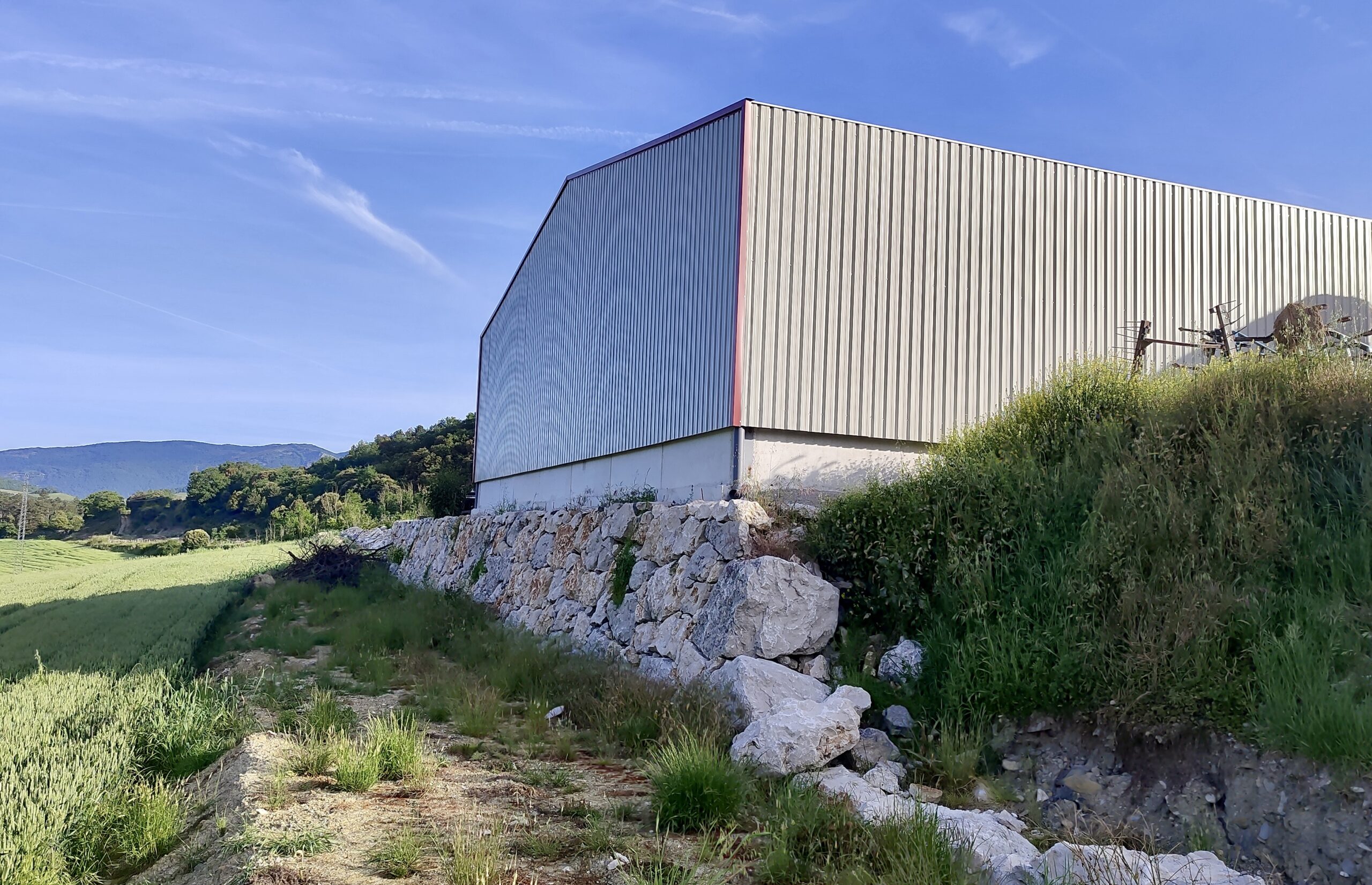 65F3EB05-8D52-49DF-AF65-A12612F5F8D3_1_201_a